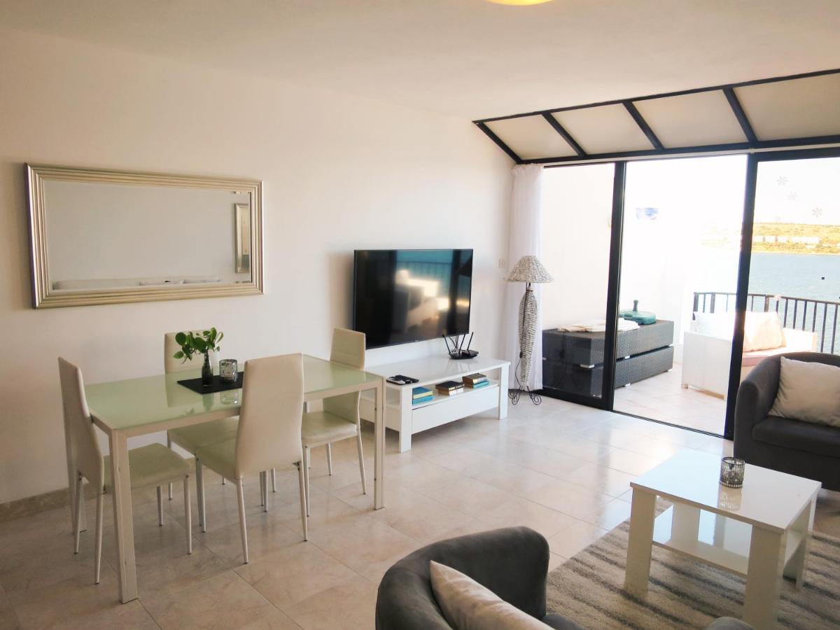 Maltaholiday Seafront Penthouse Apartment Mellieha Luaran gambar